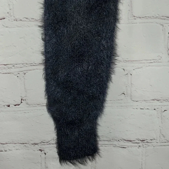 Fabletics Long Sleeve Crop Top Woman's Size M - Picture 4 of 10